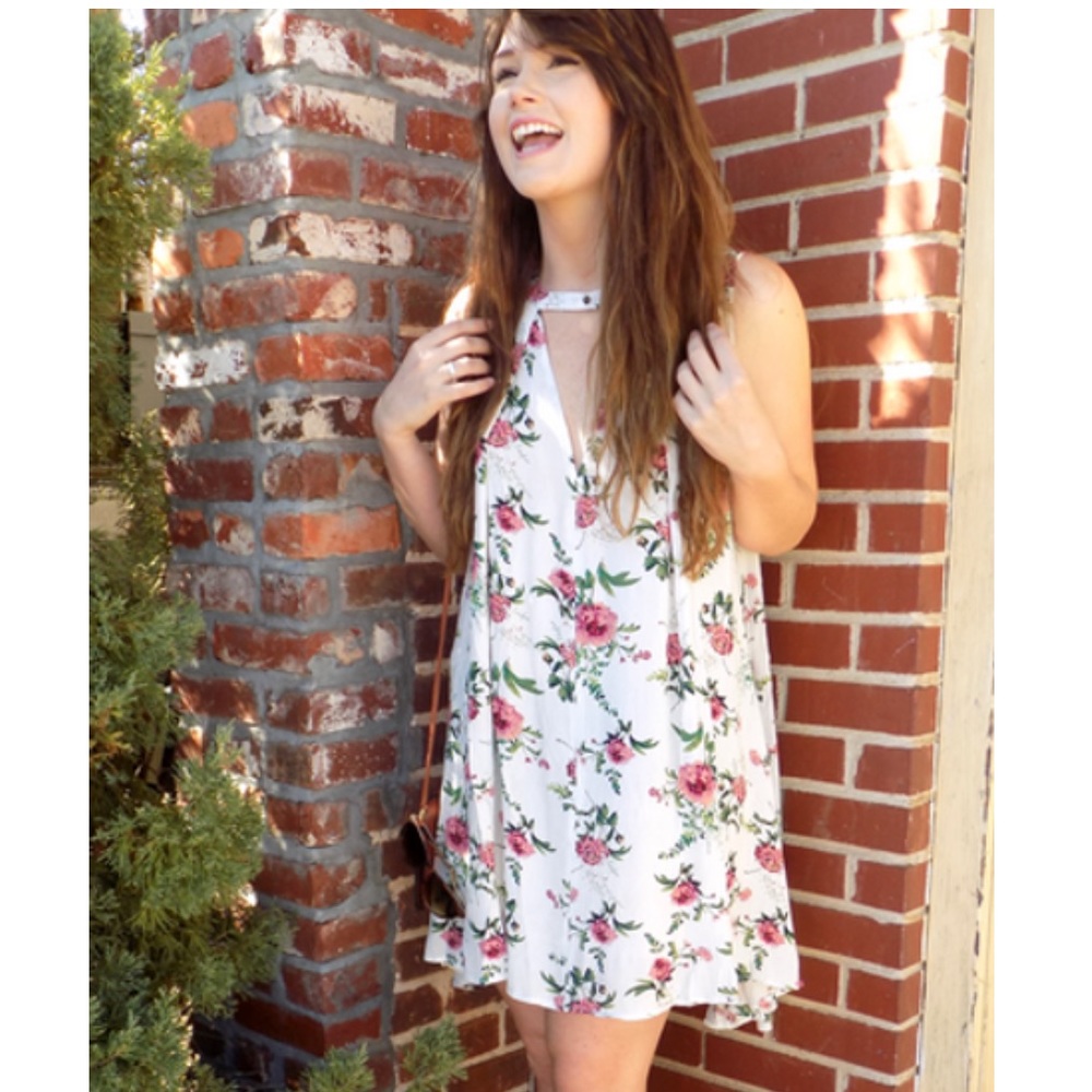 Sleeveless Hi Low Floral Dress